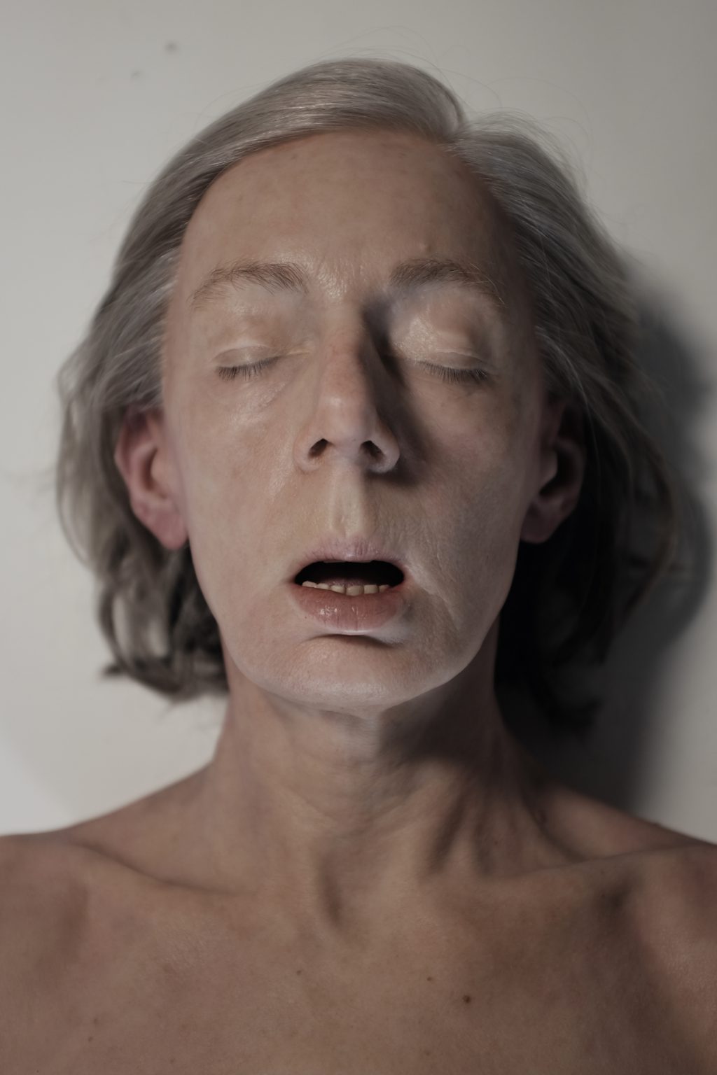 Hyperrealistische Figurenarbeit von Julia Heppner